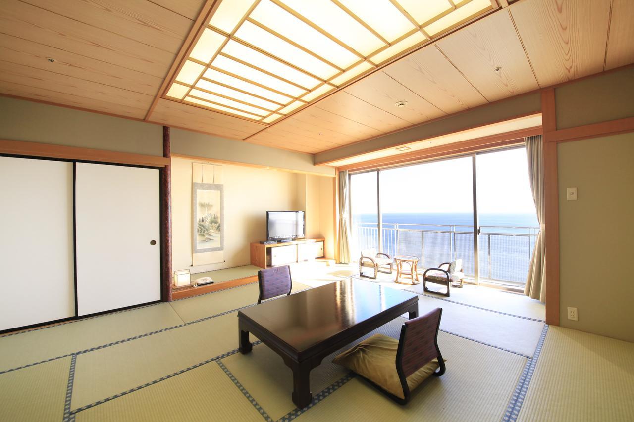 Kkr Hotel Atami Atami  Esterno foto