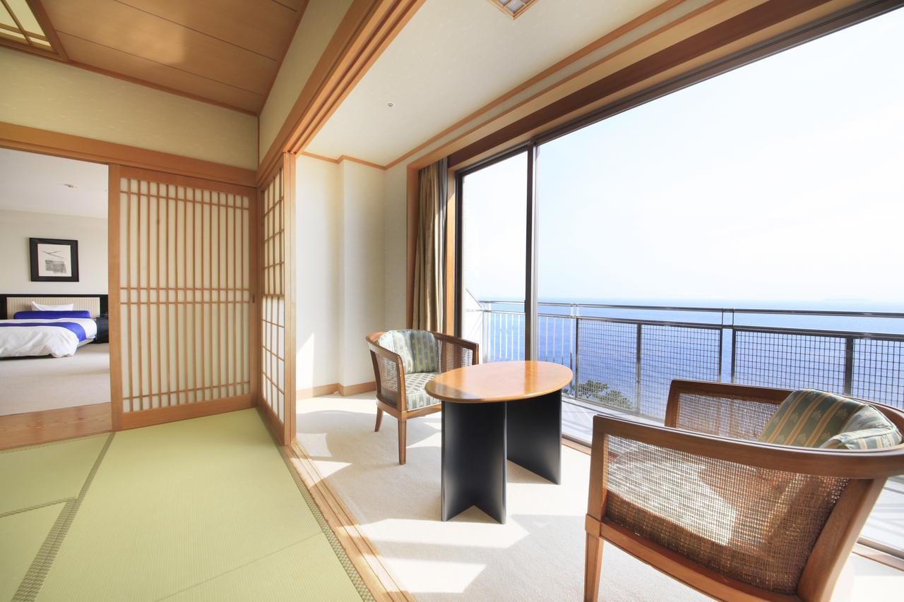 Kkr Hotel Atami Atami  Esterno foto