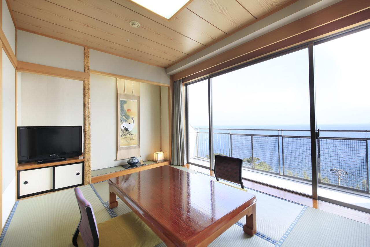Kkr Hotel Atami Atami  Esterno foto